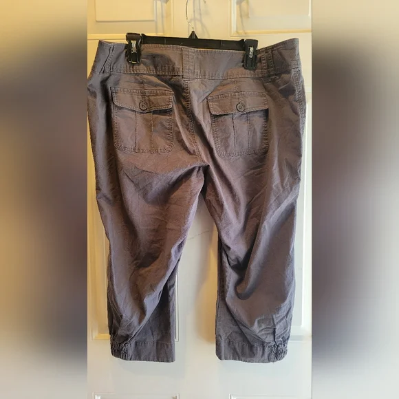 Torrid Cargo Crop Pants in Slate Gray - Picture 4 of 4